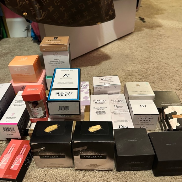 Dior Skincare Line Brand New in Boxes! From Sephora! - Picture 2 of 2
